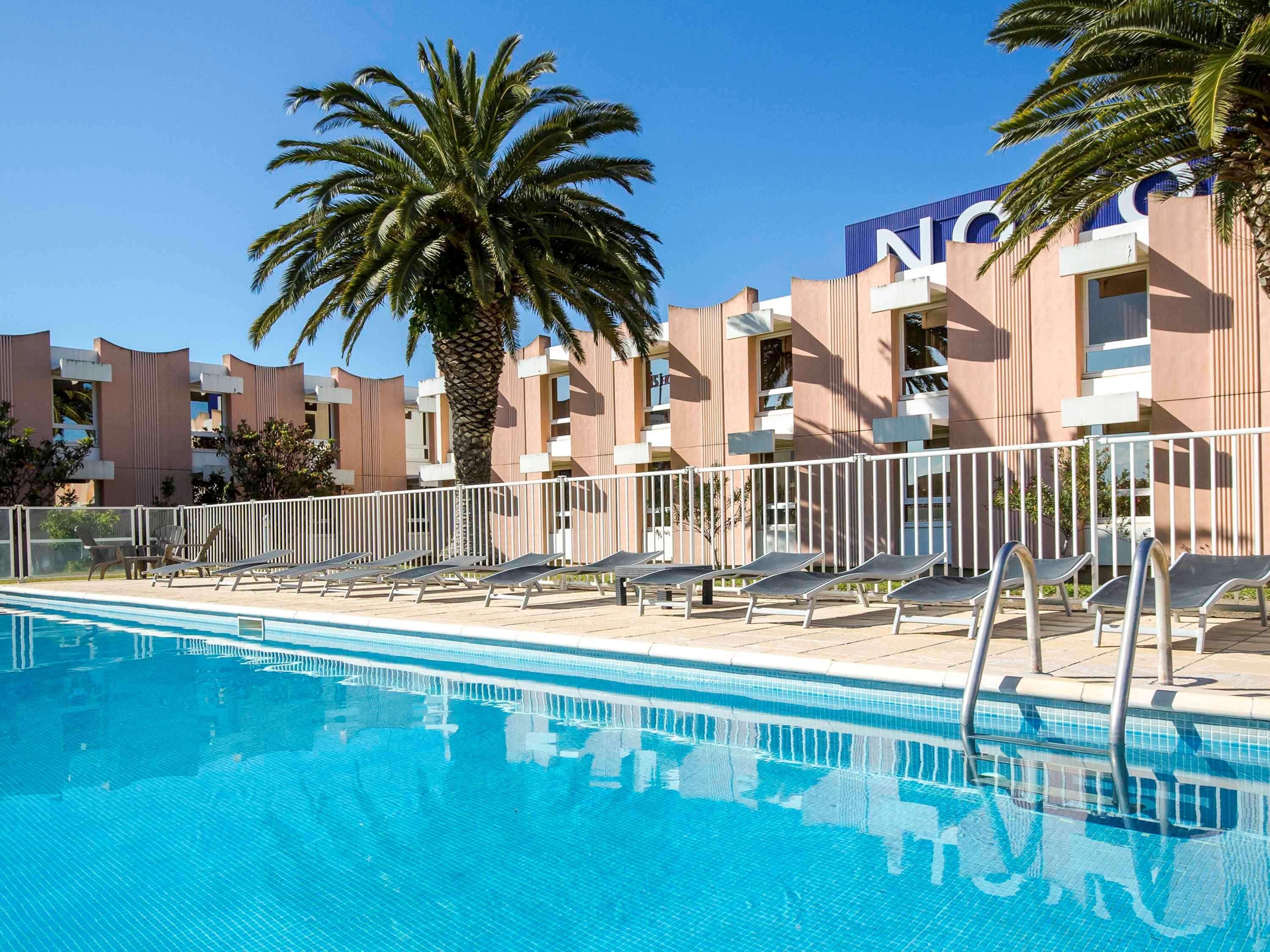 Novotel Perpignan Nord Rivesaltes Eksteriør billede